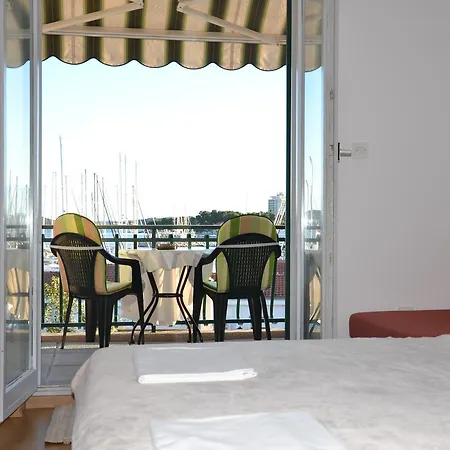 Apartament Artina